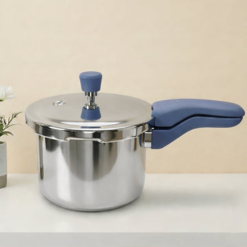 Allo CookSafe Triply Stainless Steel Pressure Cooker, 3 Litre, Outer Lid Pressure Cooker, Faster and Even Heating, Healthy Cooking, Easy to Clean, Full Induction Bottom and Gas Stove Ready