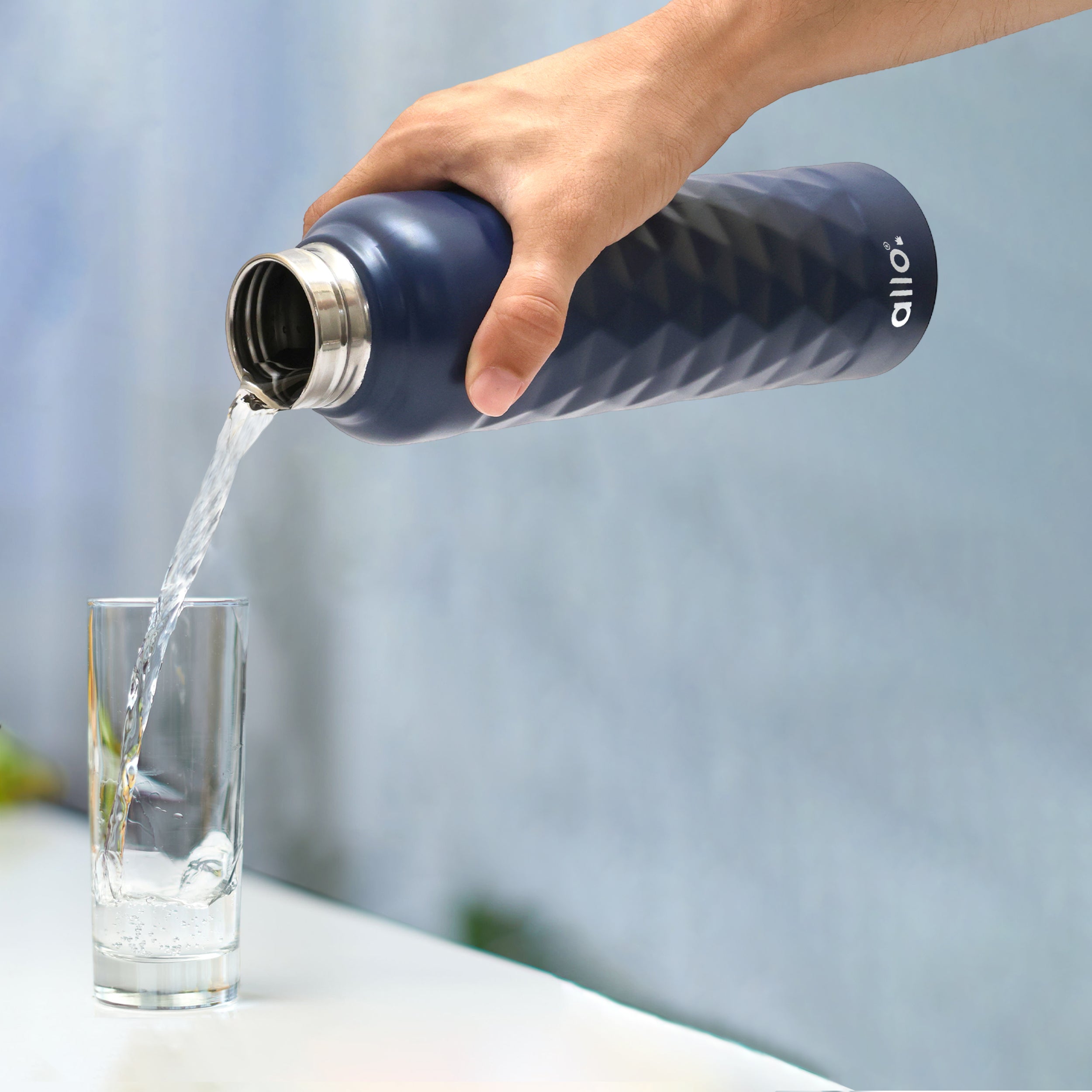 Allo Steel Water Bottles Stainless Steel Sipper Water Bottle for adults, kids 0.95 Litre Water Bottles for School, Office, Sports, Gym 950ML Water Bottle for Men and women, Royal Blue 950ml