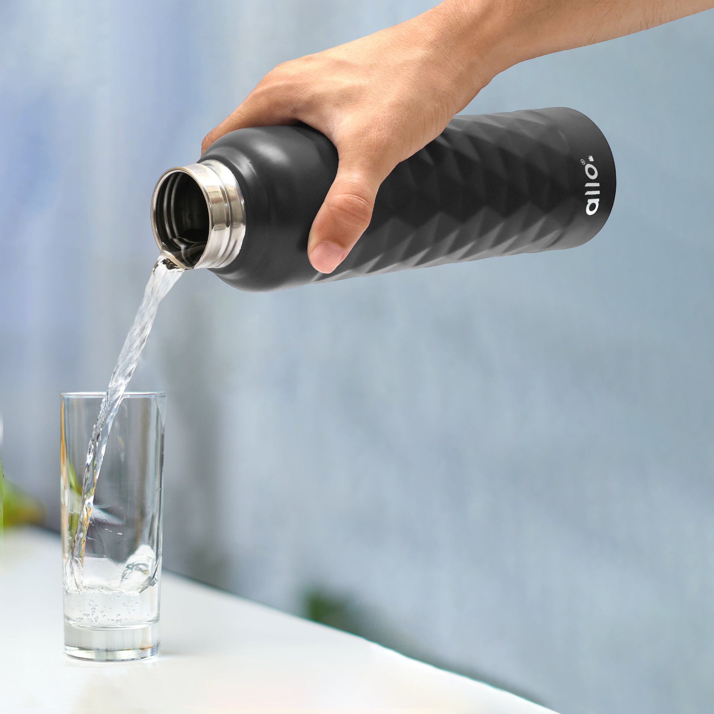 Allo Steel Water Bottles Stainless Steel Sipper Water Bottle for adults, kids 0.95 Litre Water Bottles for School, Office, Sports, Gym 950ML Water Bottle for Men and women, Black 950ml