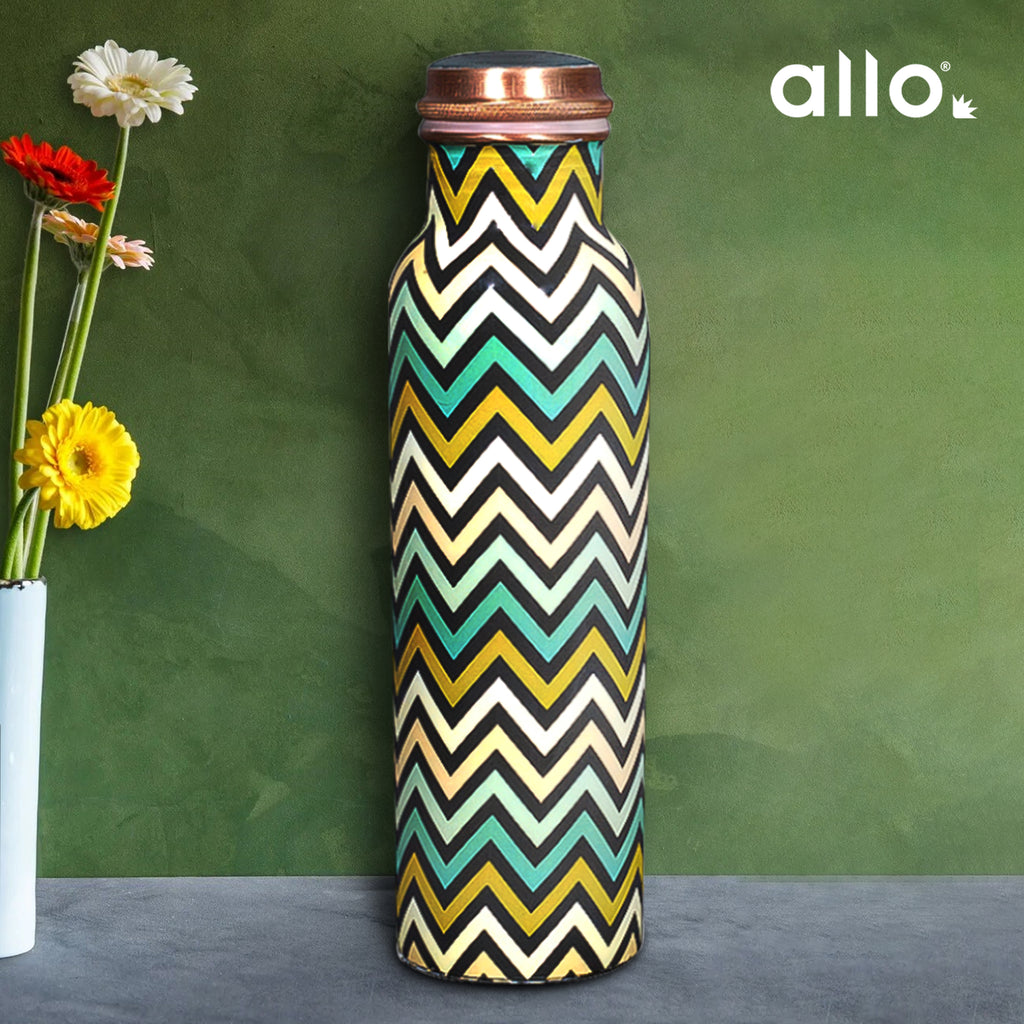 Allo Pure Copper Water Bottle 1 Litre Copper Bottle | Alkaline and Anti Oxidant | 100% Leak Proof, Office, Gym Bottle, Modern Tamba Bottle for Adults, Best Gift for Diwali (Chevron Green & Yellow)