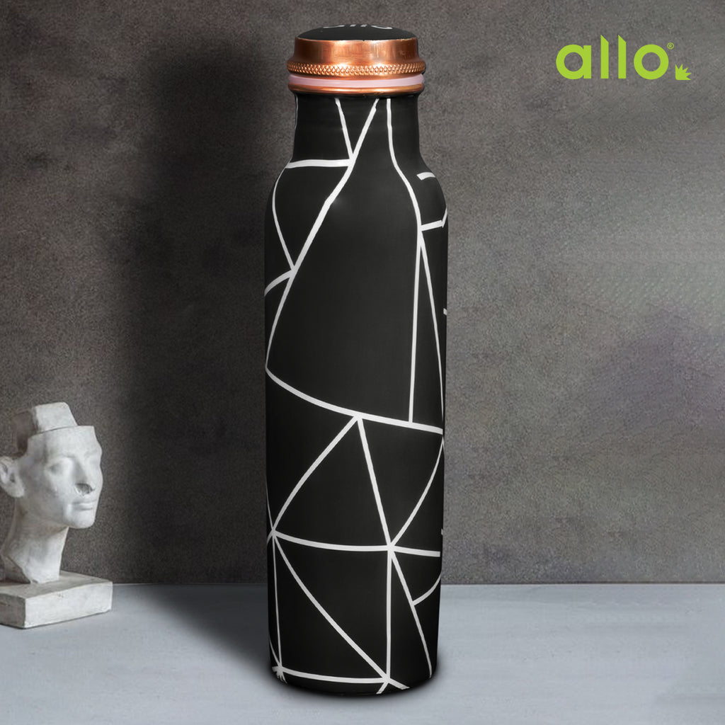 Allo Pure Copper Water Bottle 1 Litre Copper Bottle | Alkaline and Anti Oxidant | 100% Leak Proof, Office, Gym Bottle, Modern Tamba Bottle for Adults, Best Gift for Diwali (Black Abstract Line)