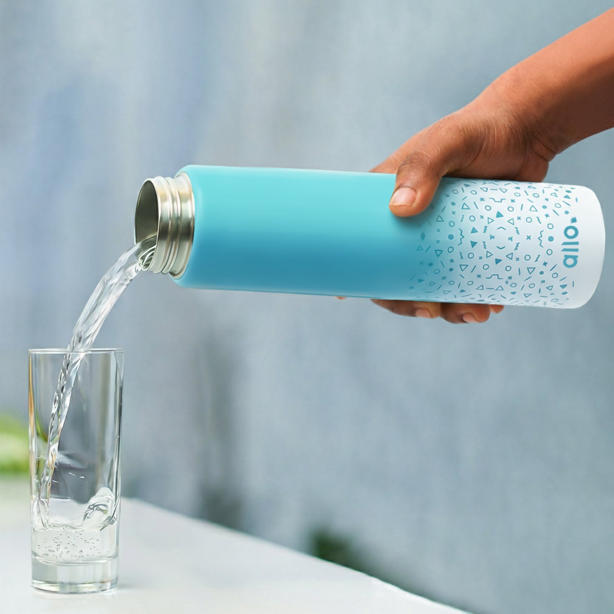 Allo Stainless Steel Sipper Water Bottle for adults,kids 1 Litre Water Bottles for School,Office,Sports,Gym 1L Water Bottle for Men & women,Pack Of 5-Green Whitex1, Blue Whitex2 & Yellow Whitex2 850ml